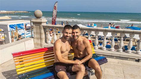 gay don benito|Hoteles gay y gay